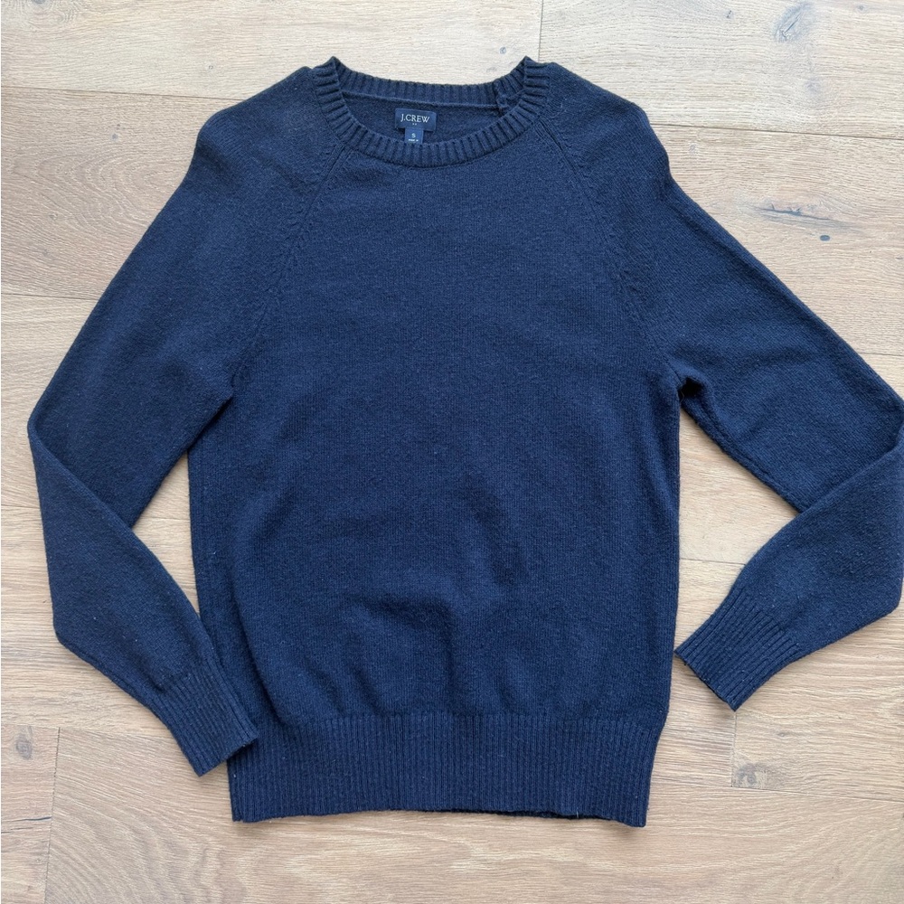 J Crew men’s navy sweater size small
